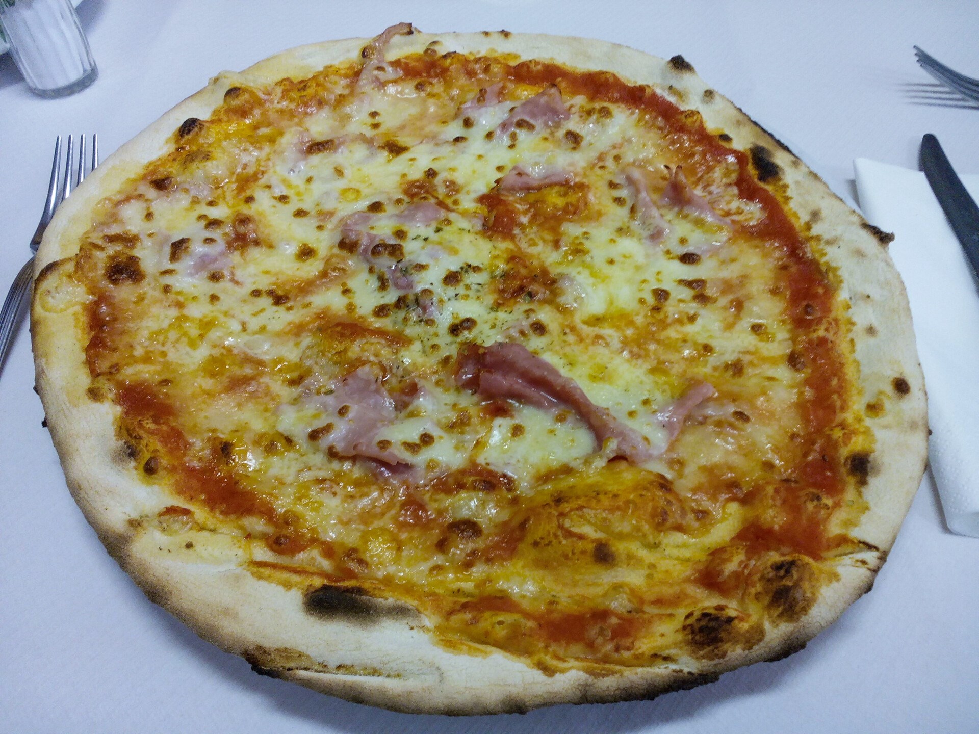 Pizzeria