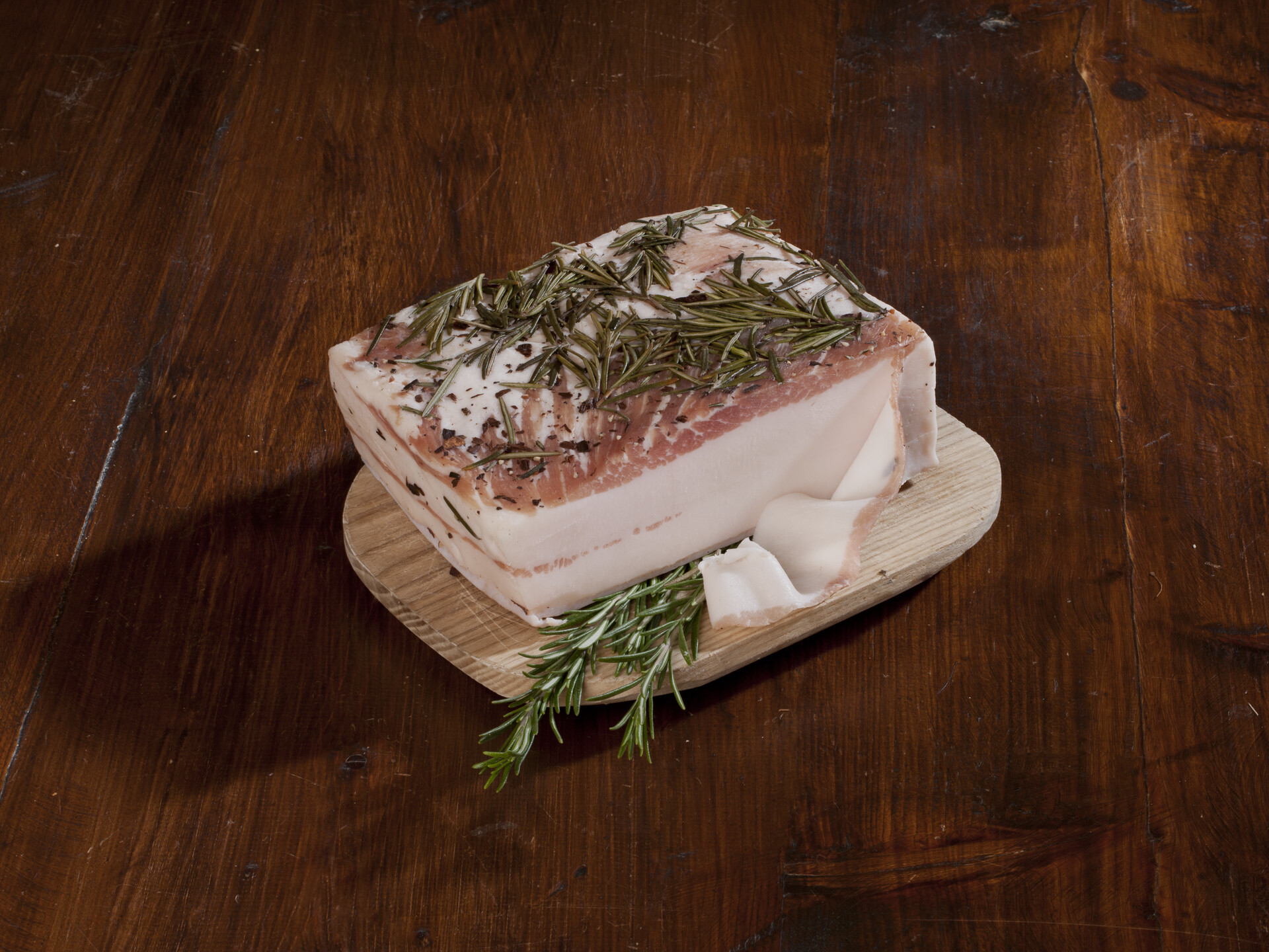 Lard d'Arnad DOP